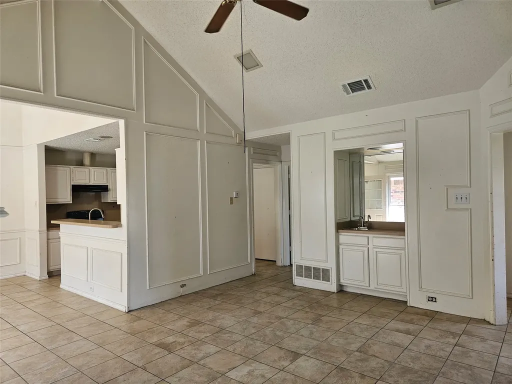 2329 Shalimar Drive Garland TX 75040