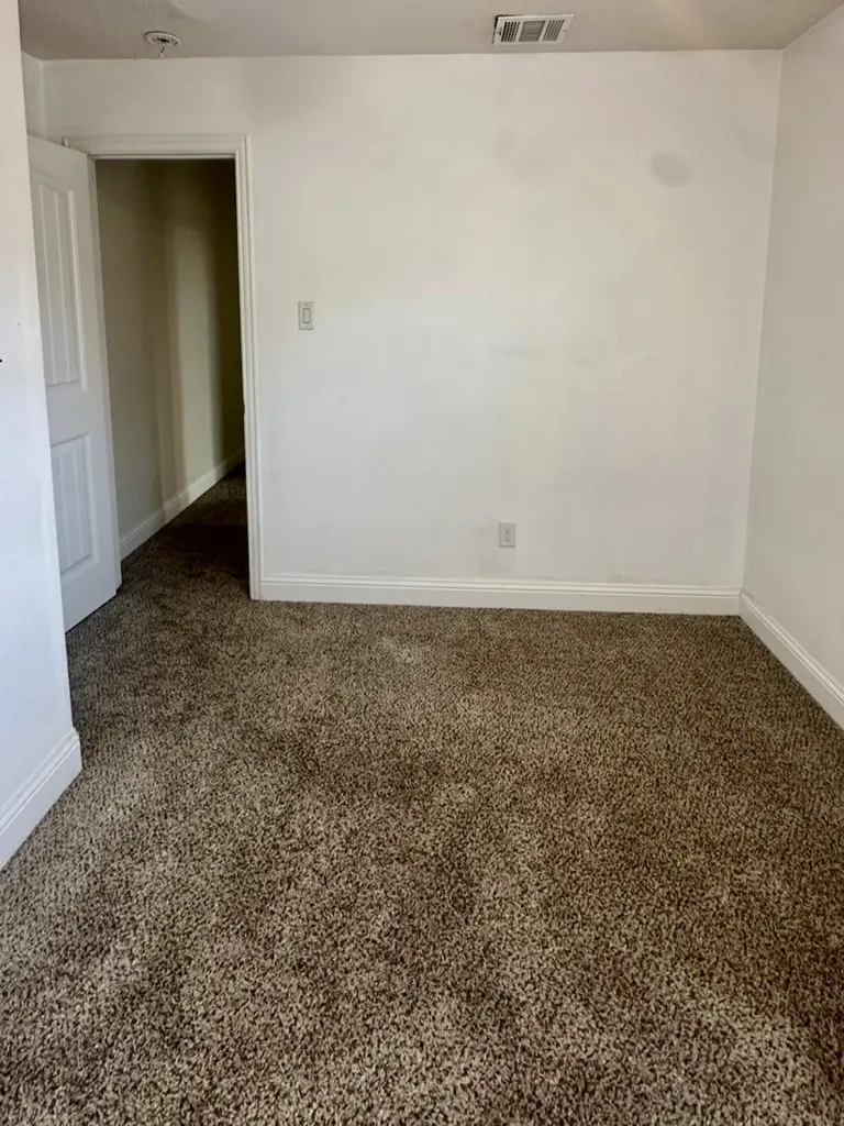 310 S Justin Avenue Dallas TX 75211