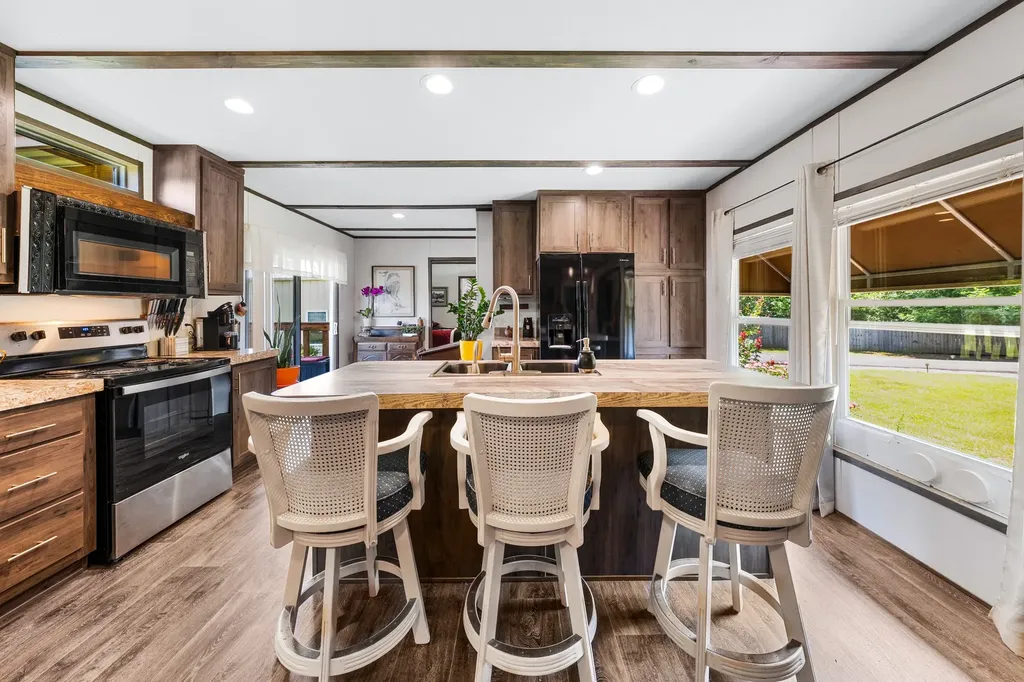 4450 County Road 3110 Campbell TX 75422