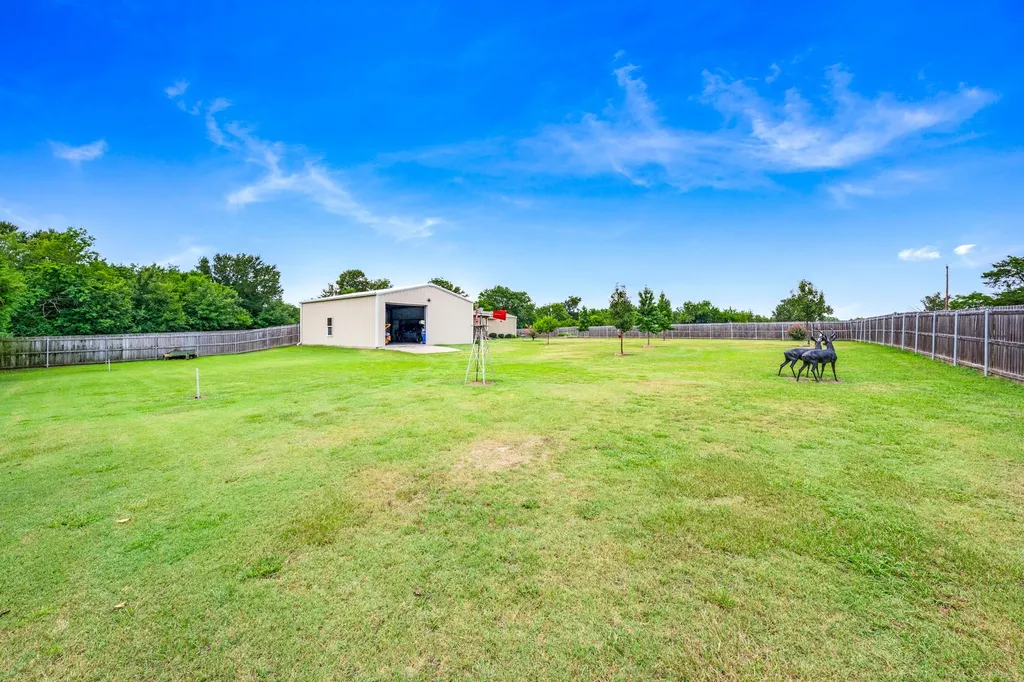 4450 County Road 3110 Campbell TX 75422