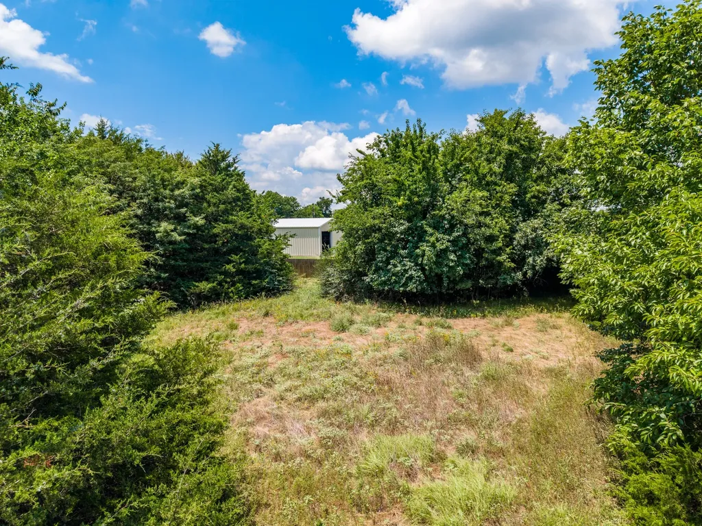 4450 County Road 3110 Campbell TX 75422