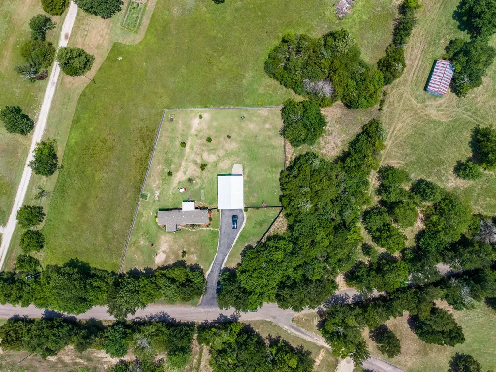 4450 County Road 3110 Campbell TX 75422