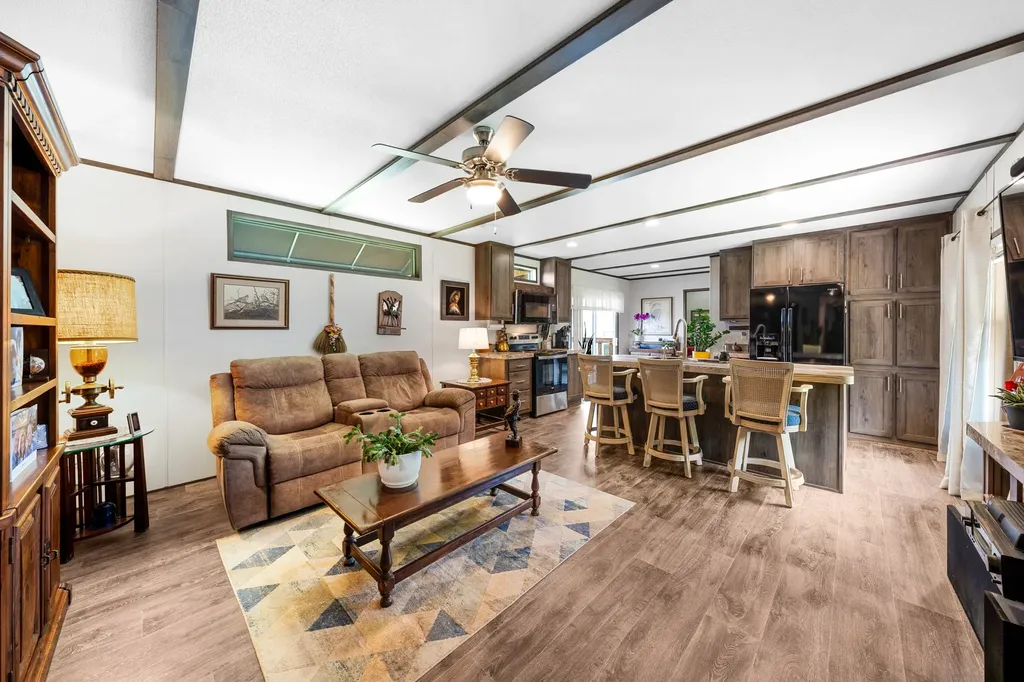 4450 County Road 3110 Campbell TX 75422