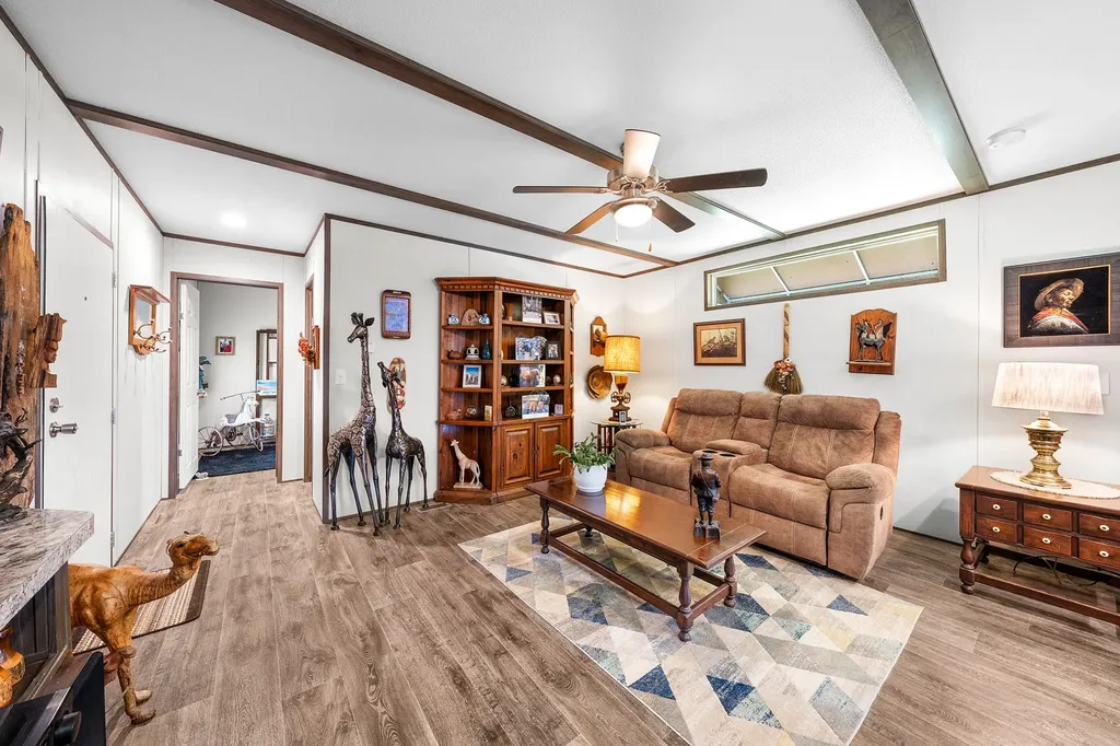4450 County Road 3110 Campbell TX 75422