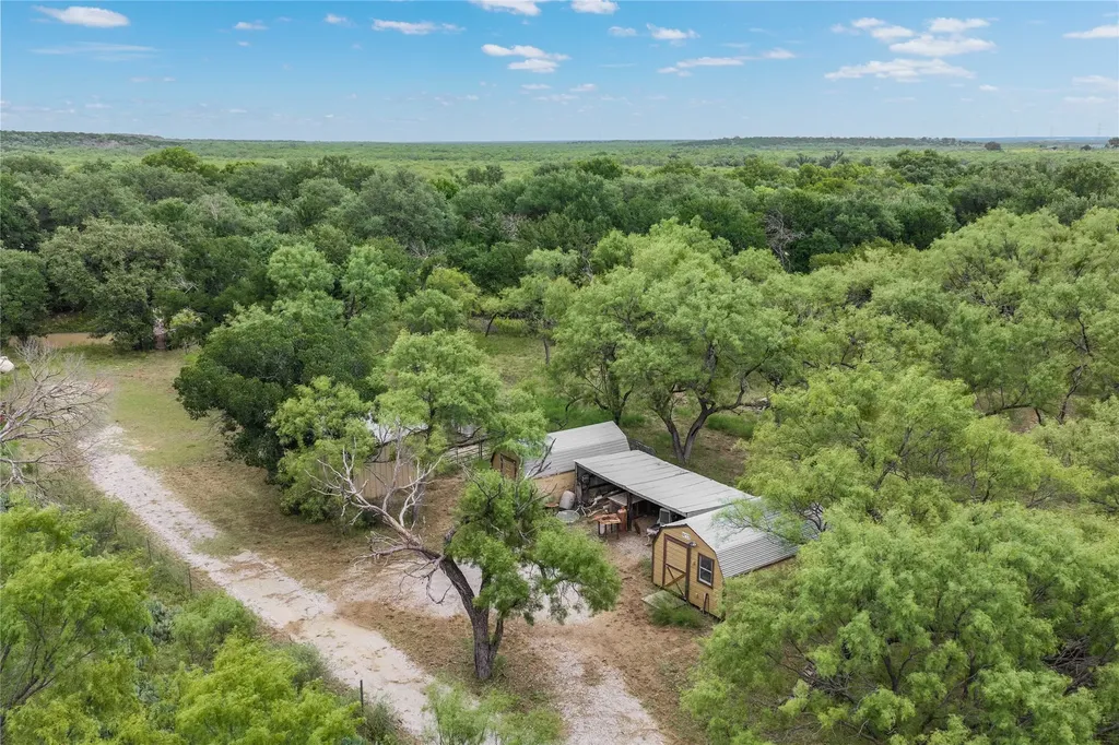 5567 Fm 2633 Santa Anna TX 76878