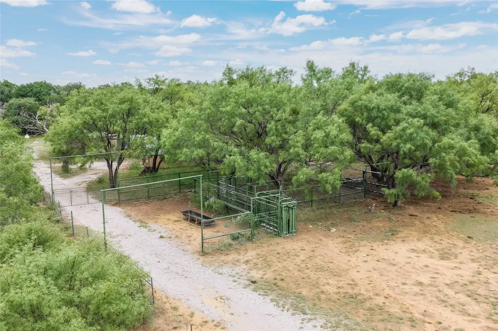 5567 Fm 2633 Santa Anna TX 76878