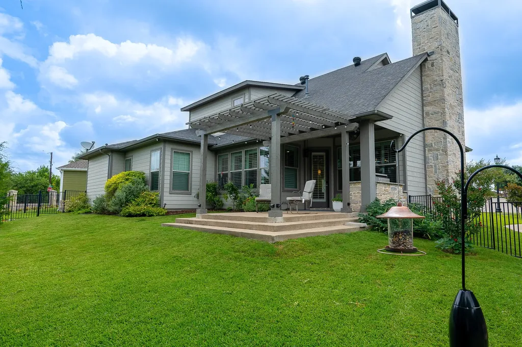 1023 Saint Thomas Court Rockwall TX 75087