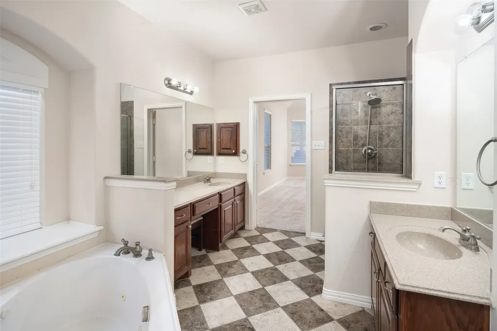 5560 Emerson Court Fairview TX 75069