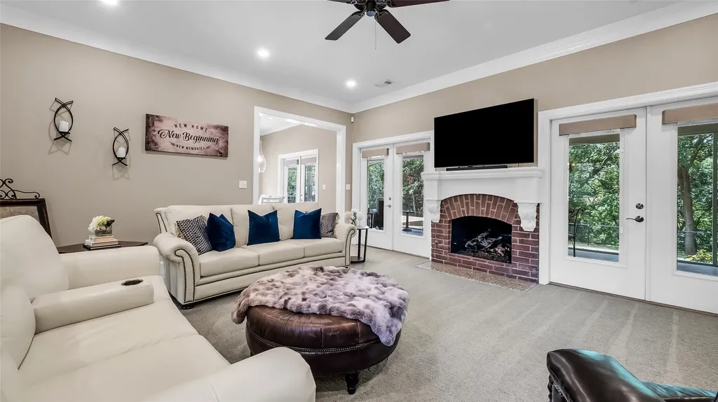 2506 Oakbrook Circle Sherman TX 75092