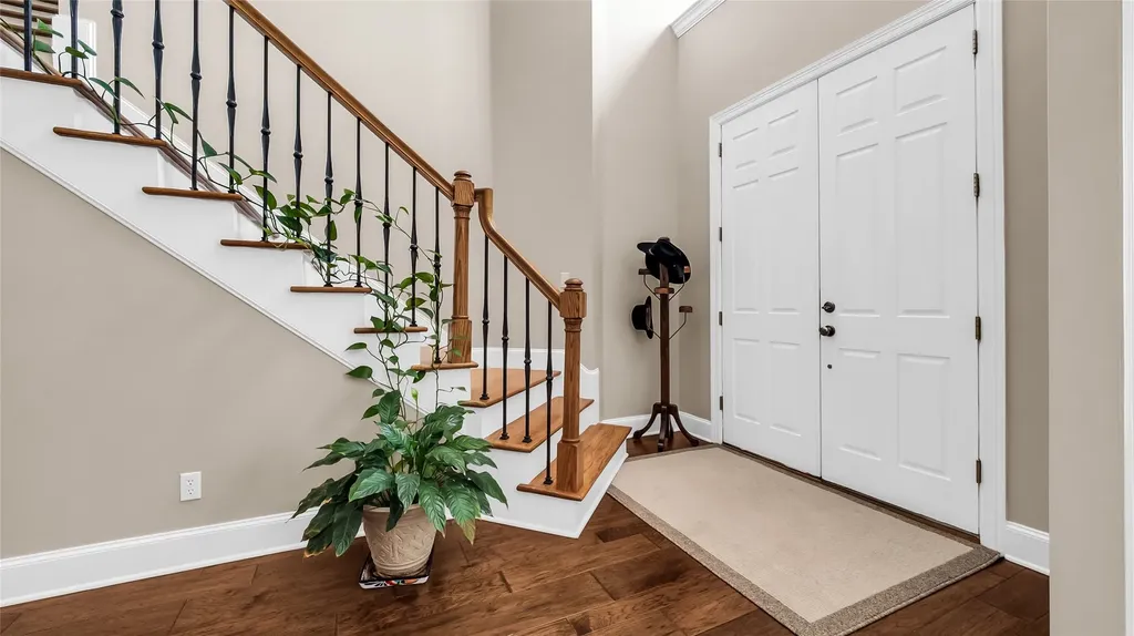 2506 Oakbrook Circle Sherman TX 75092