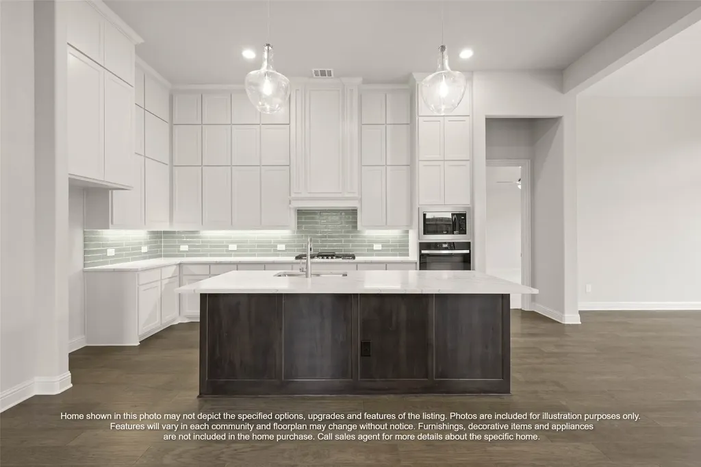 2113 Bond Street Lorena TX 76655