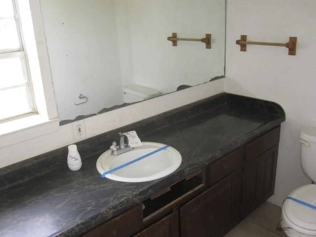 2345 County Road 211 Gainesville TX 76240