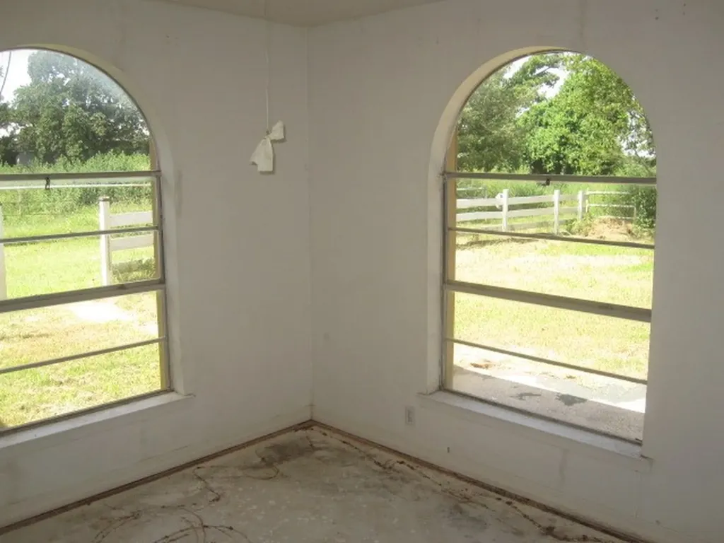 2345 County Road 211 Gainesville TX 76240