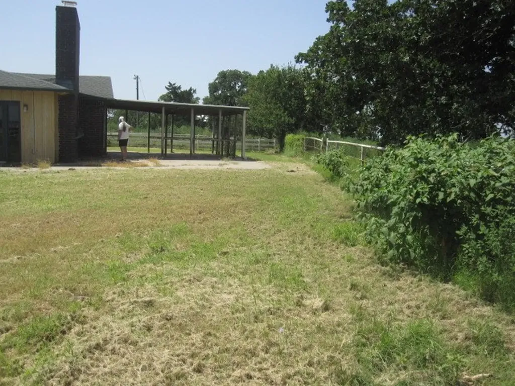 2345 County Road 211 Gainesville TX 76240