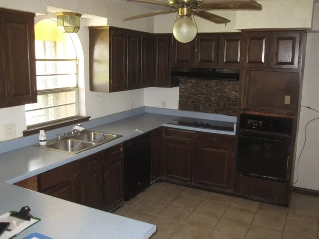 2345 County Road 211 Gainesville TX 76240