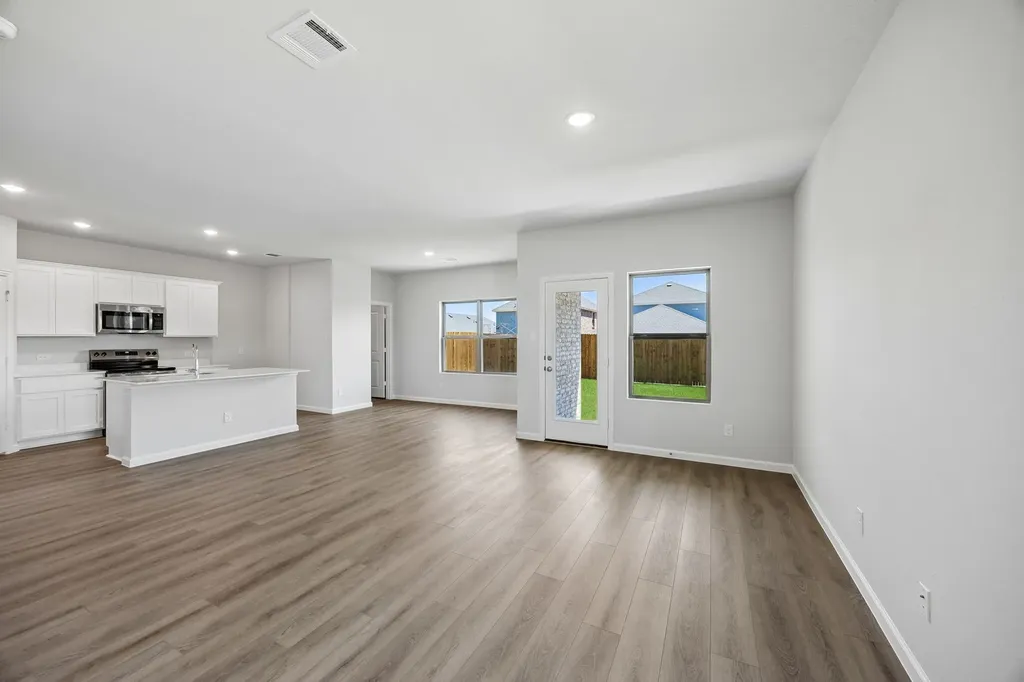 848 Hillcrest Boulevard Princeton TX 75407