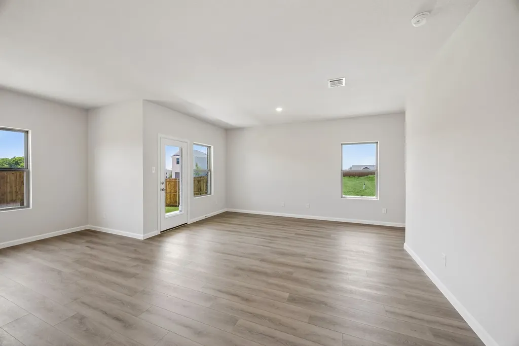 848 Hillcrest Boulevard Princeton TX 75407