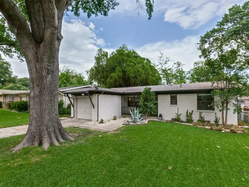 226 Leda Drive Dallas TX 75218