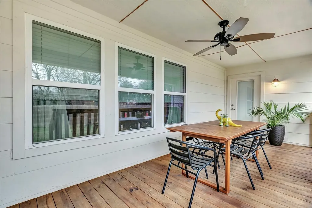 10547 Cayuga Drive Dallas TX 75228
