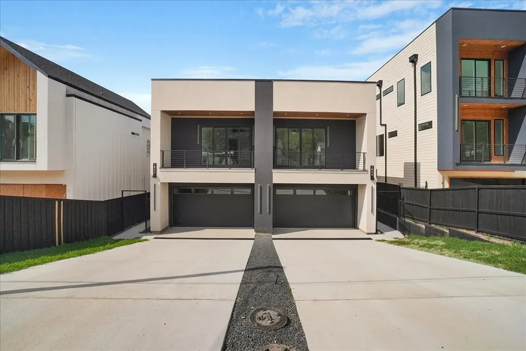 1825 & 1827 Pollard Street Dallas TX 75208