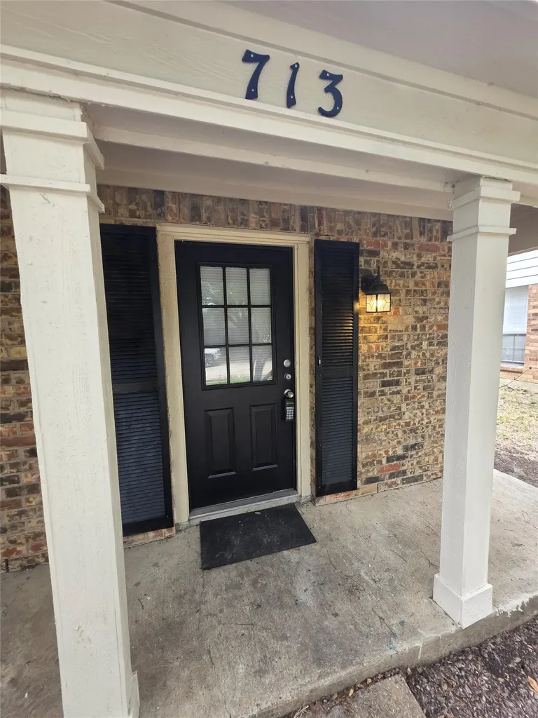 713 Denmark Drive Mesquite TX 75149