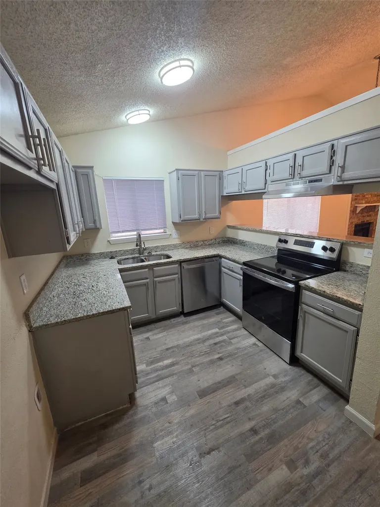 713 Denmark Drive Mesquite TX 75149