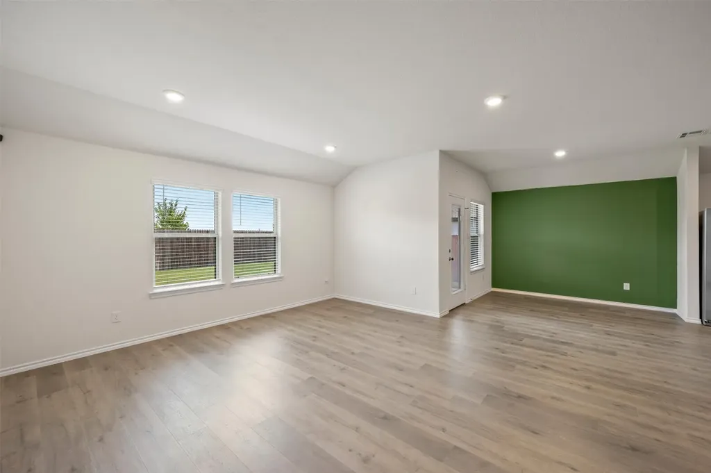 2315 Hydrangea Drive Pilot Point TX 76258