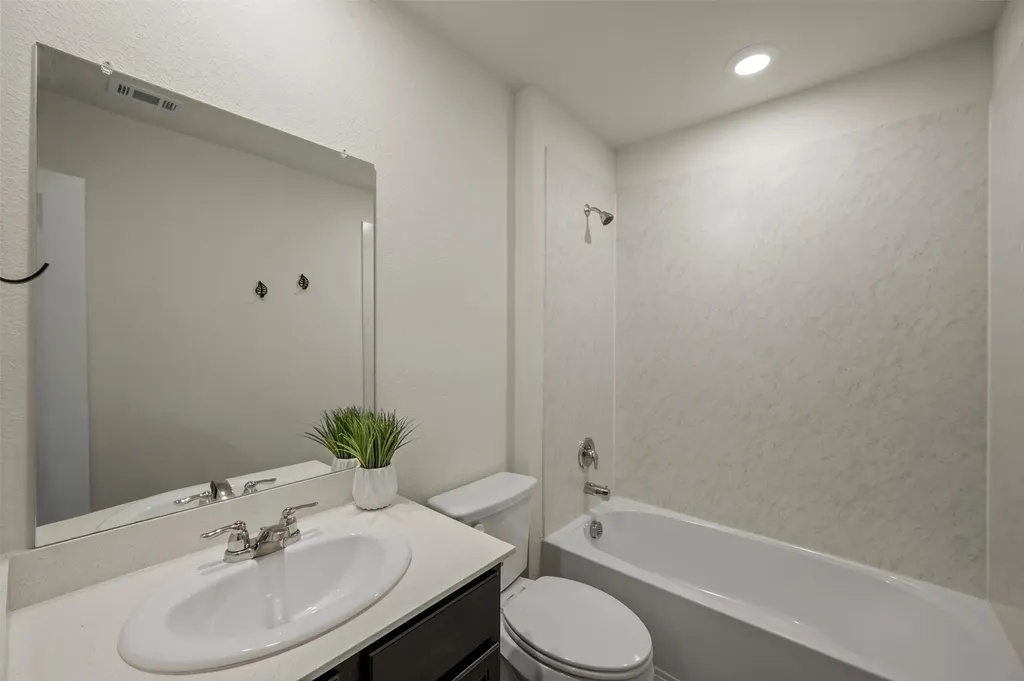2315 Hydrangea Drive Pilot Point TX 76258