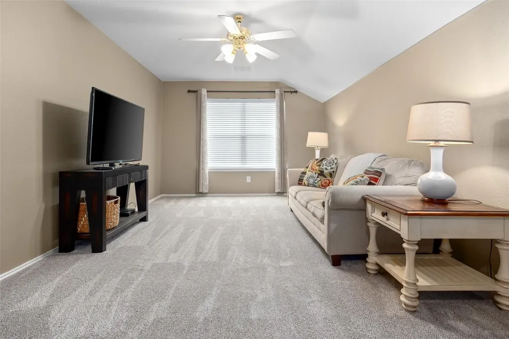 8432 Cactus Flower Drive Fort Worth TX 76131