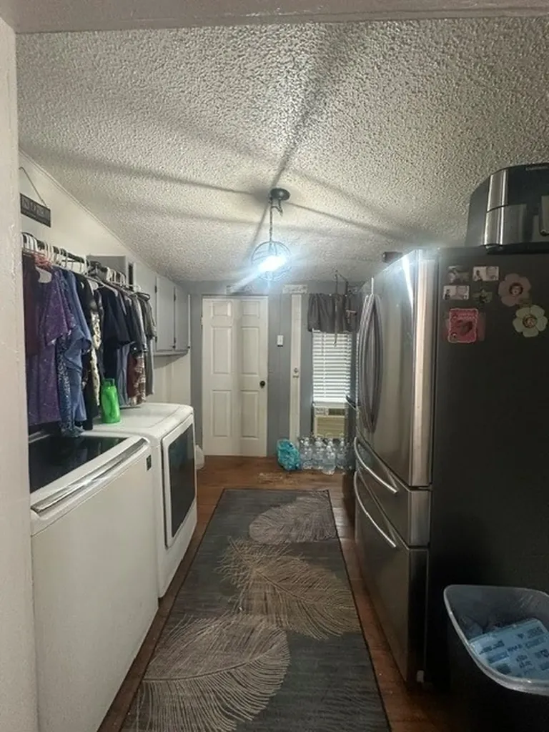 490 E Holley Alba TX 75410