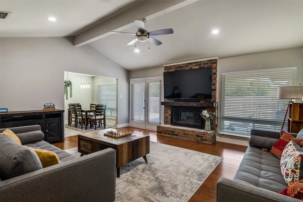 106 Creekside Lane Coppell TX 75019