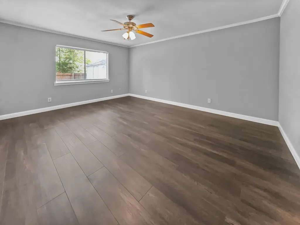6210 Glenmoor Drive Garland TX 75043