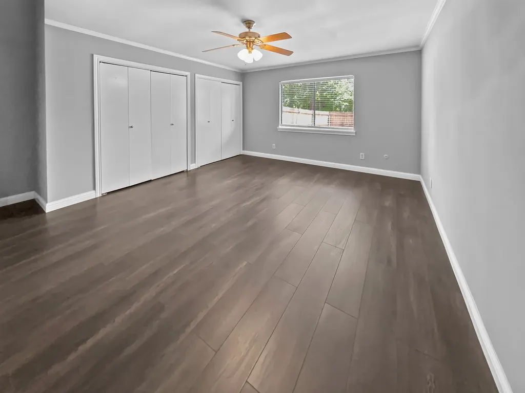 6210 Glenmoor Drive Garland TX 75043