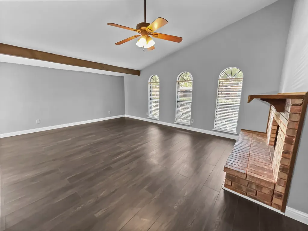 6210 Glenmoor Drive Garland TX 75043