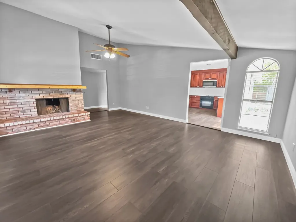 6210 Glenmoor Drive Garland TX 75043
