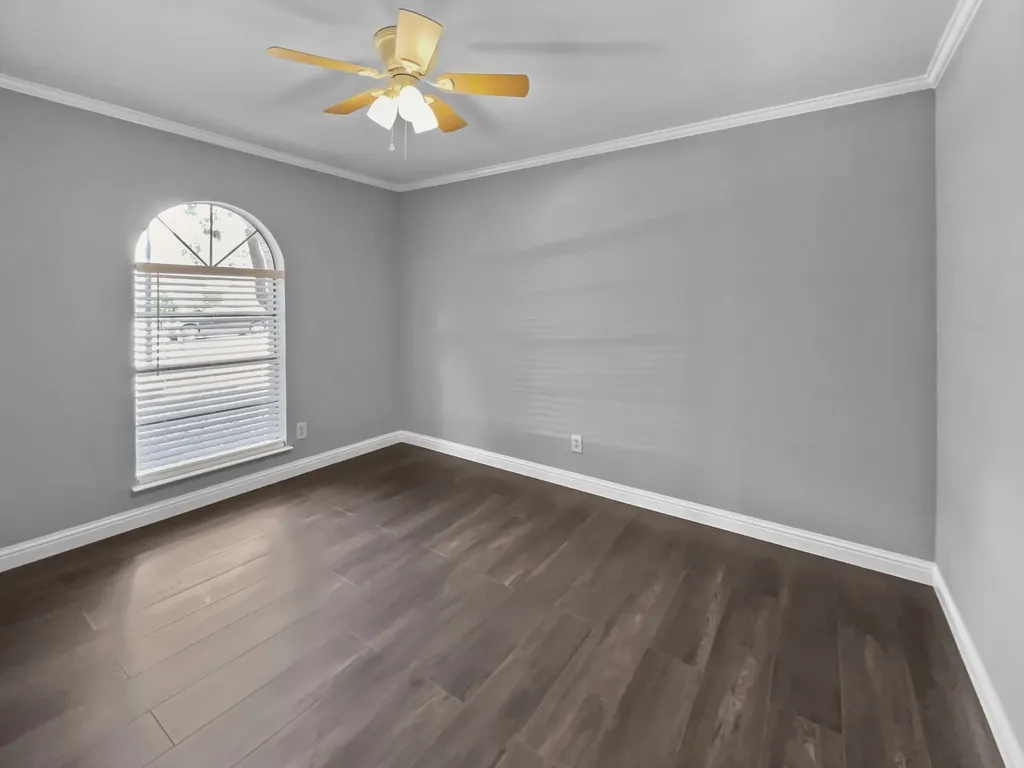 6210 Glenmoor Drive Garland TX 75043