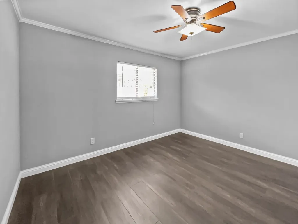 6210 Glenmoor Drive Garland TX 75043