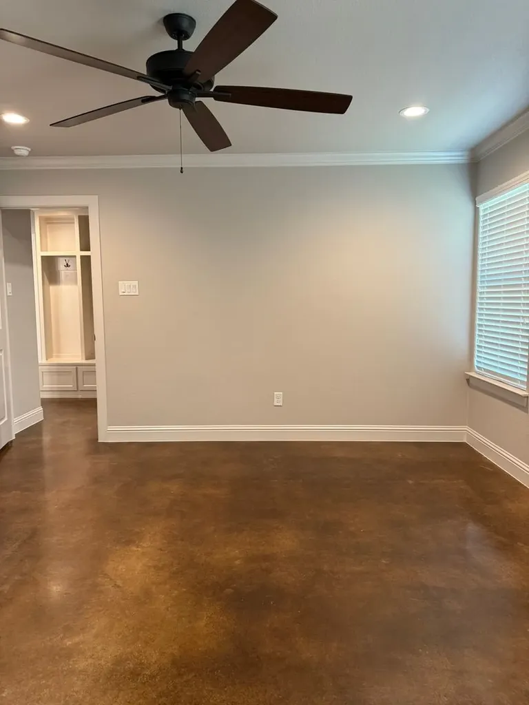 401 Old Authon Weatherford TX 76088