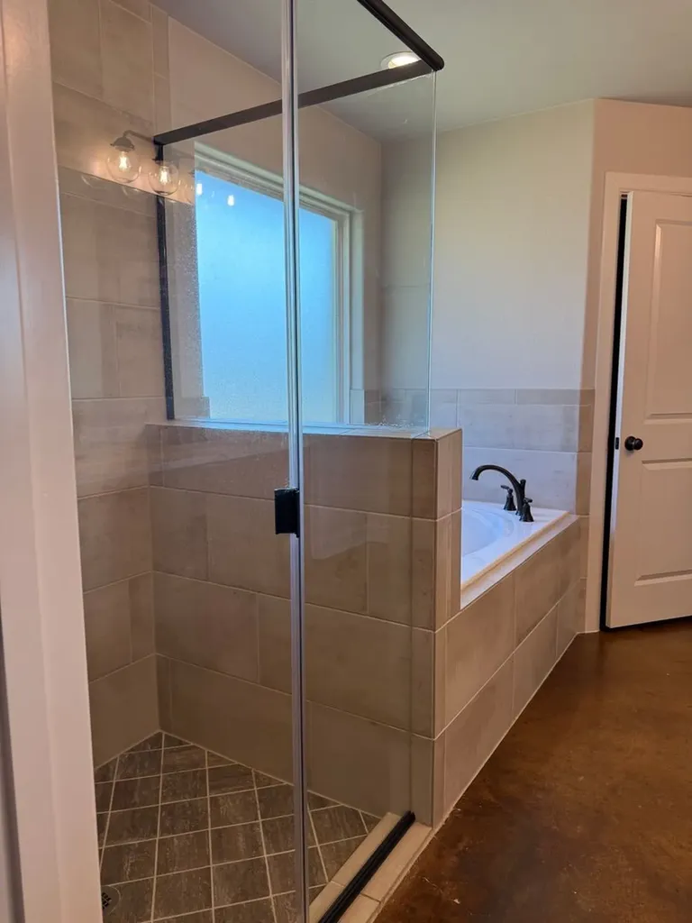 401 Old Authon Weatherford TX 76088