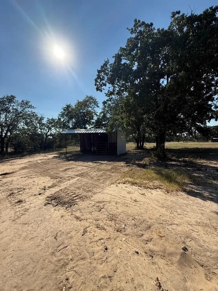 401 Old Authon Weatherford TX 76088
