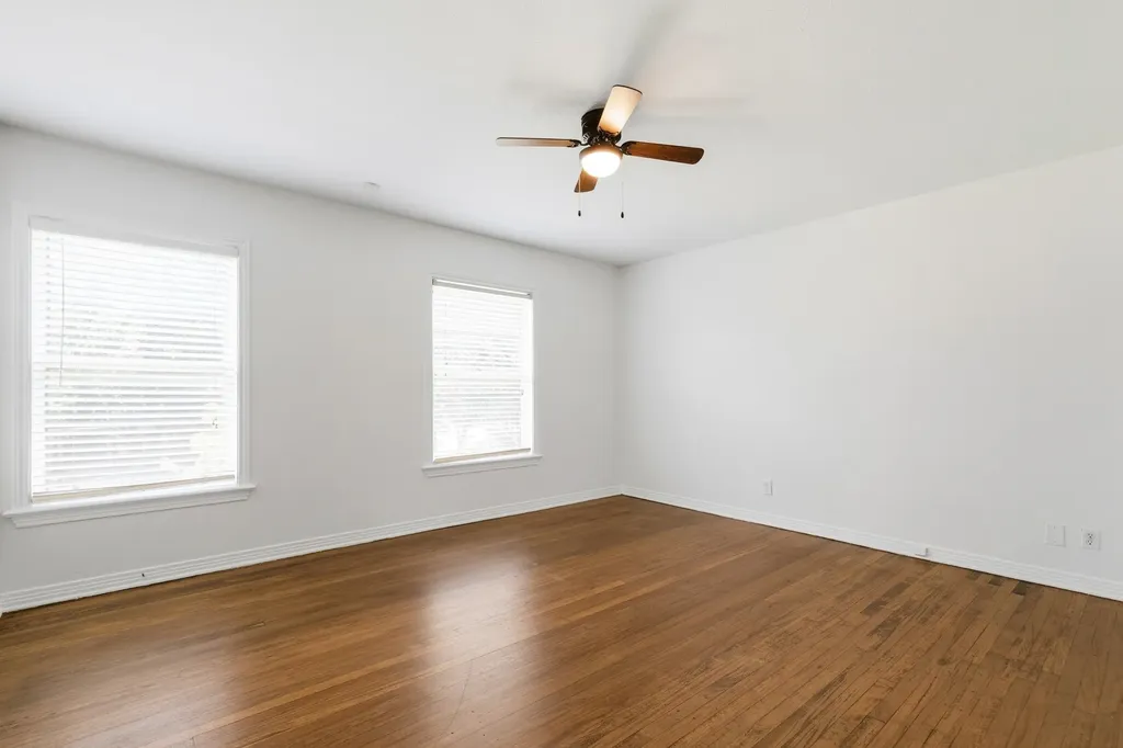 6374 Bordeaux Avenue Dallas TX 75209