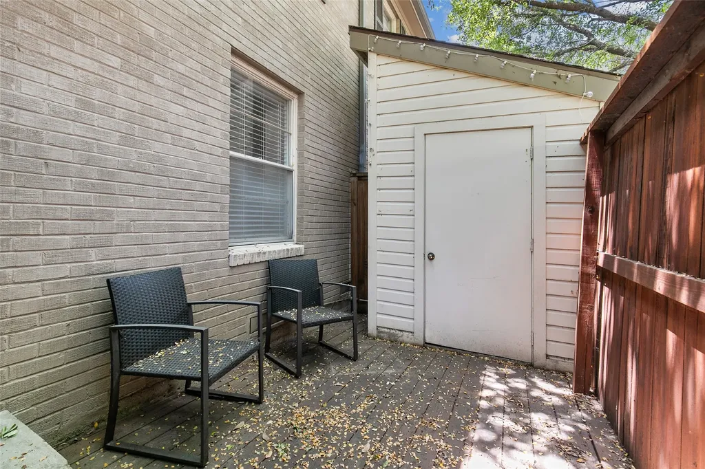 6374 Bordeaux Avenue Dallas TX 75209