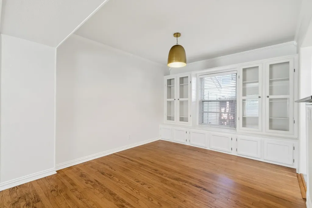 6374 Bordeaux Avenue Dallas TX 75209