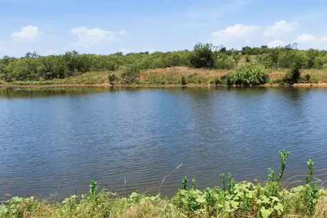 196 Story Road Perrin TX 76486