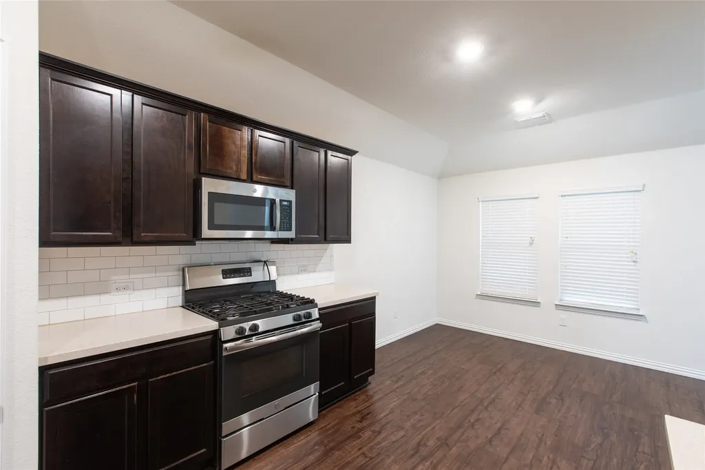 905 Silverbell Street Princeton TX 75407
