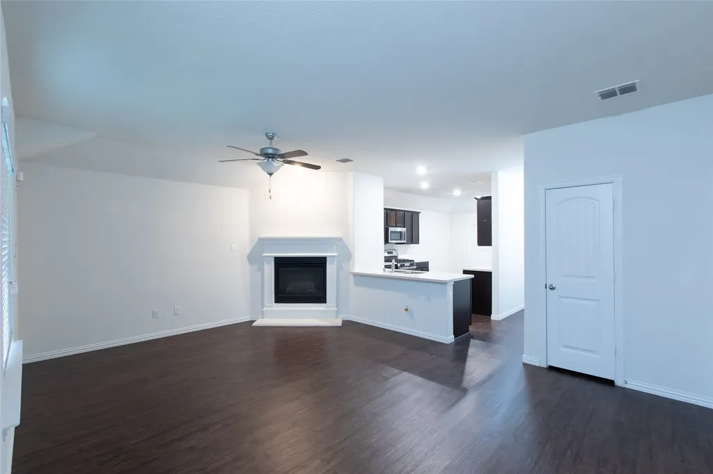 905 Silverbell Street Princeton TX 75407