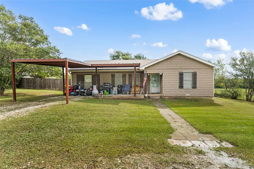 309 S Fairpark Street Riesel TX 76682