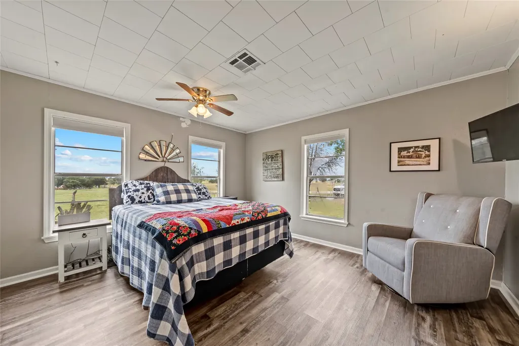 309 S Fairpark Street Riesel TX 76682
