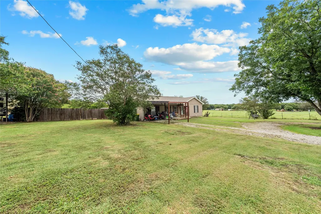 309 S Fairpark Street Riesel TX 76682