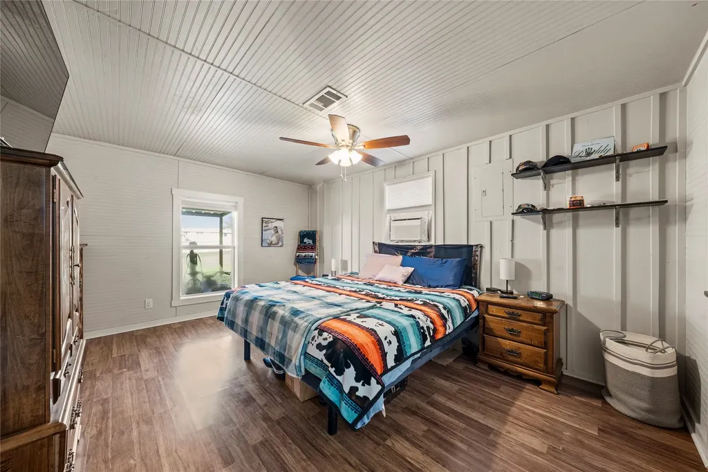 309 S Fairpark Street Riesel TX 76682